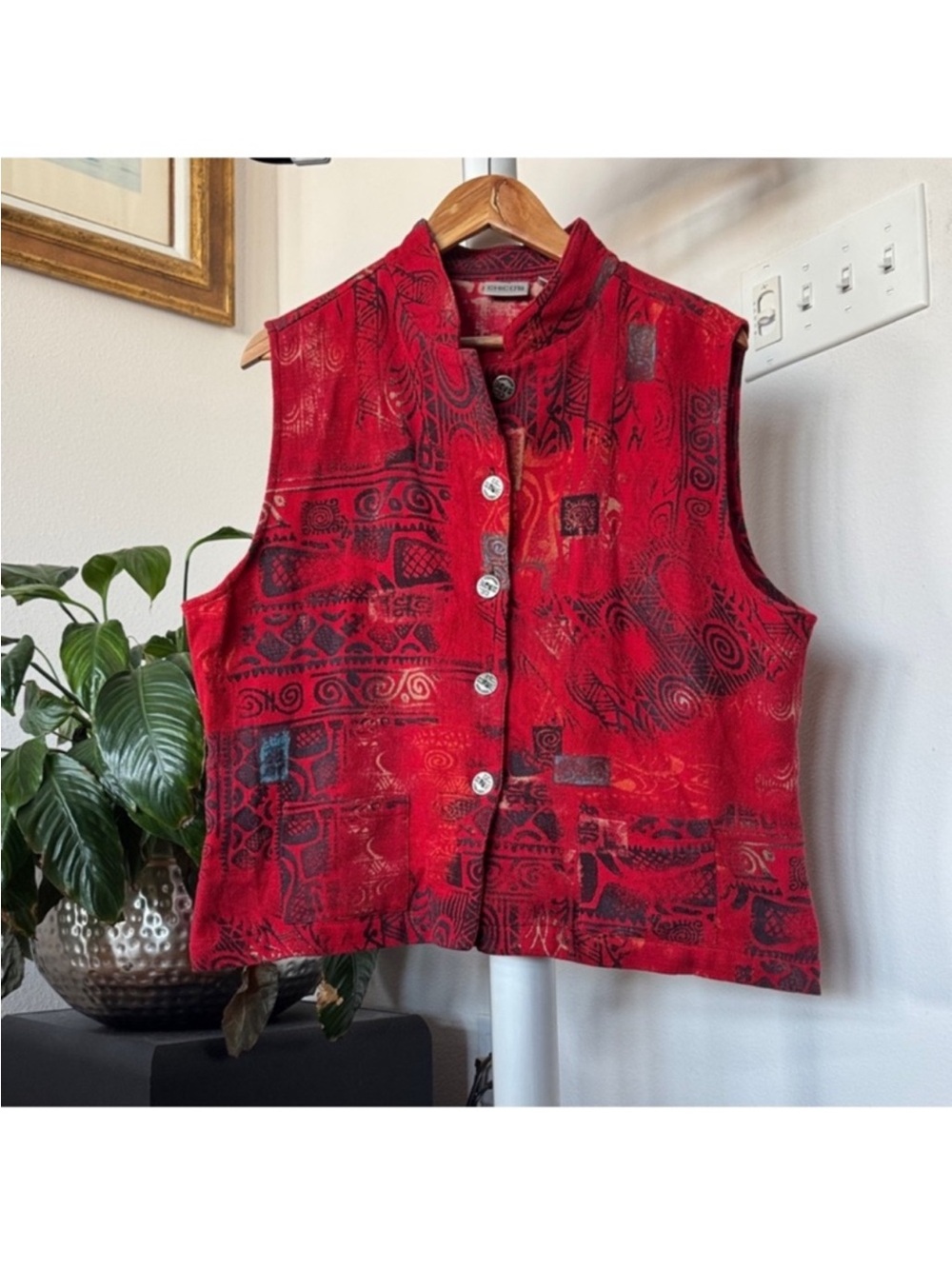 Vintage Chico’s Red Button up Vest Sz XL Front Pocket Crewneck